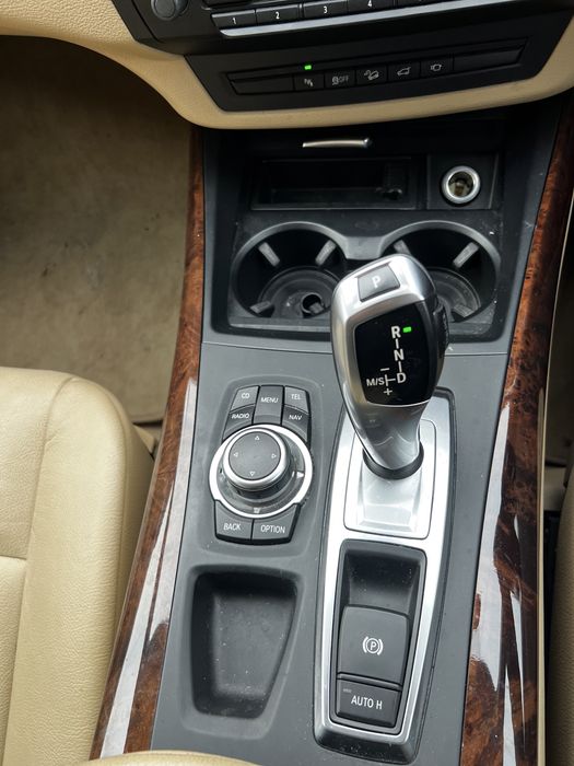 Турбіна BMW X5 N57 40d форсунка запчастини БМВ Х5 Е70 н57