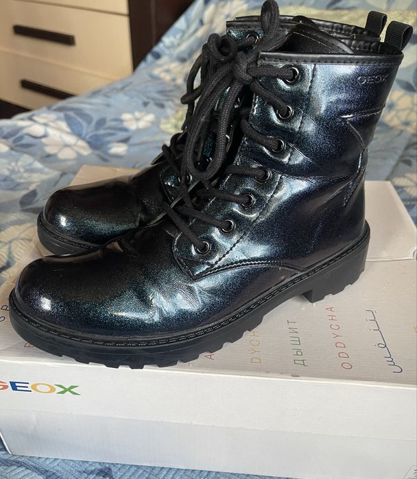 Ботинки на девочку Geox- 37 р