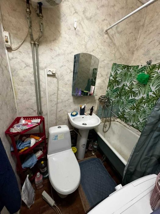 Продаж 2-кімнатної квартири, 45,9 м²  капітальний ремонт район Пр Поля