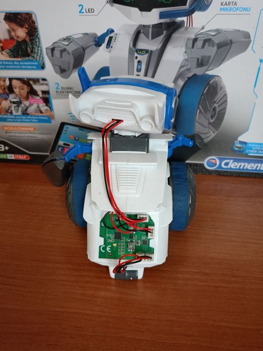 Robot do programowania Cyber Talk Clementoni