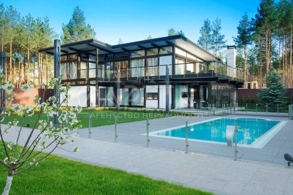 Автономний сучасний будинок. Лебедівка.