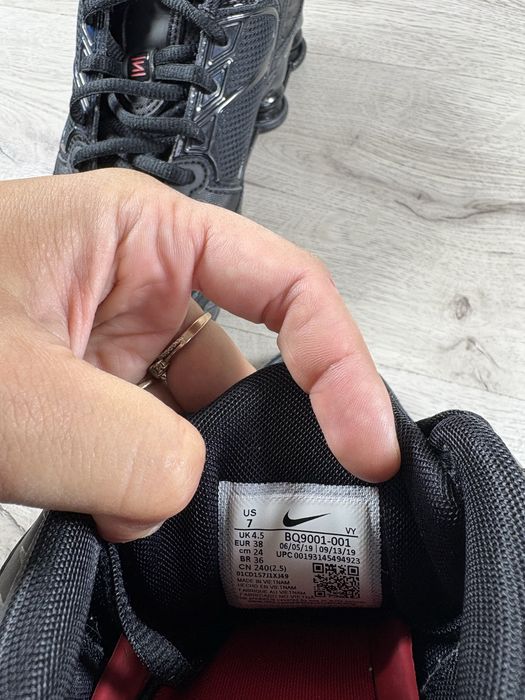 Nike Shox жіночі кросівки 38 розмір