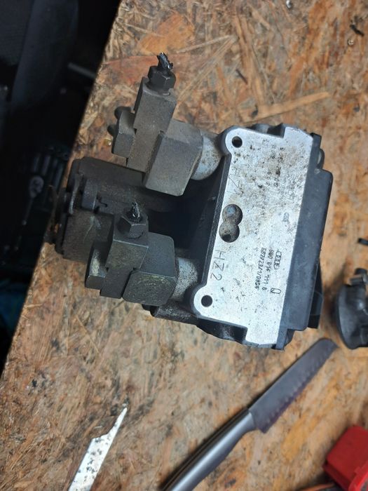 Audi a4 b5 pompa absu quattro przedlift