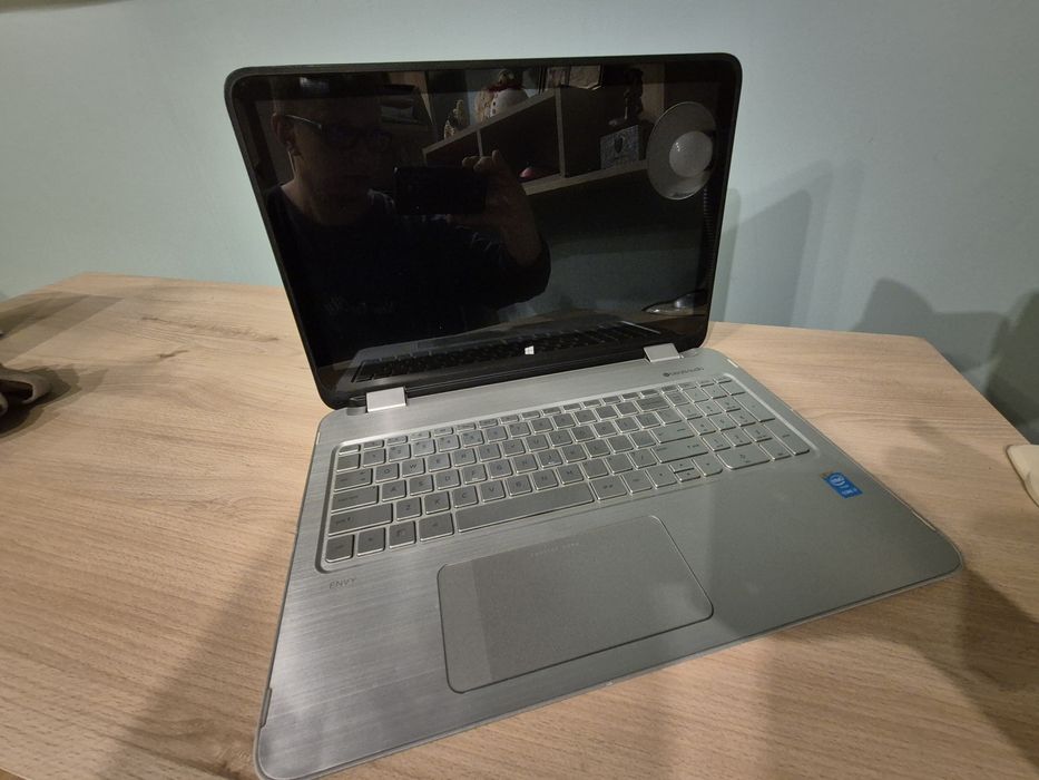 Laptop hp envy 15 x360 dotykowy ekran