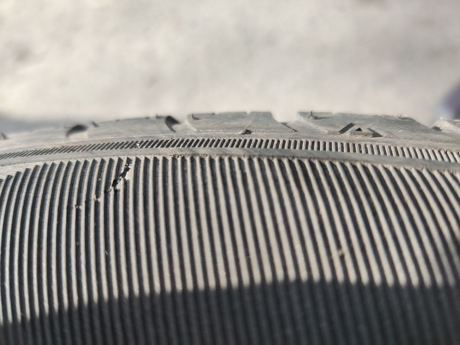Резина літня  Falken 215*60*17