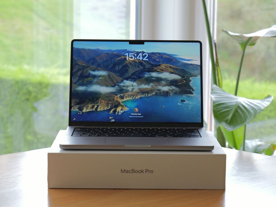 MacBook Pro 14" (M1 Pro) | COMO NOVO64740404345473121