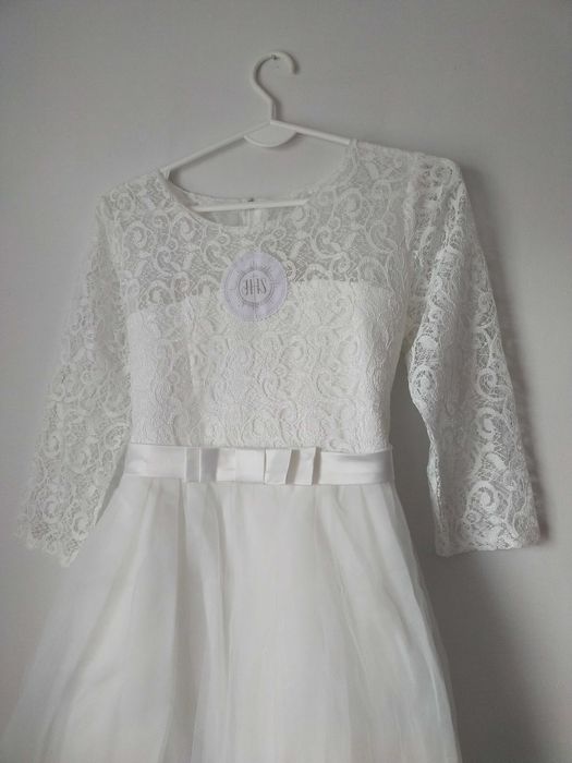 Sukienka komunijna z koronką