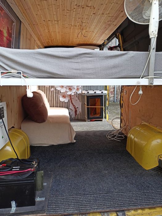 Sprzedam busa przerobionego na camper