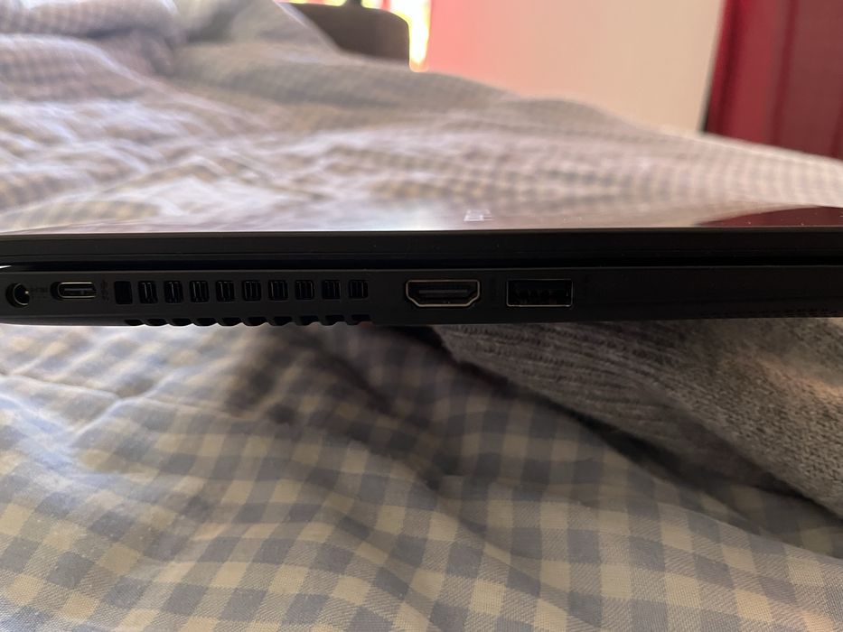 Asus VivoBook - preço negociável