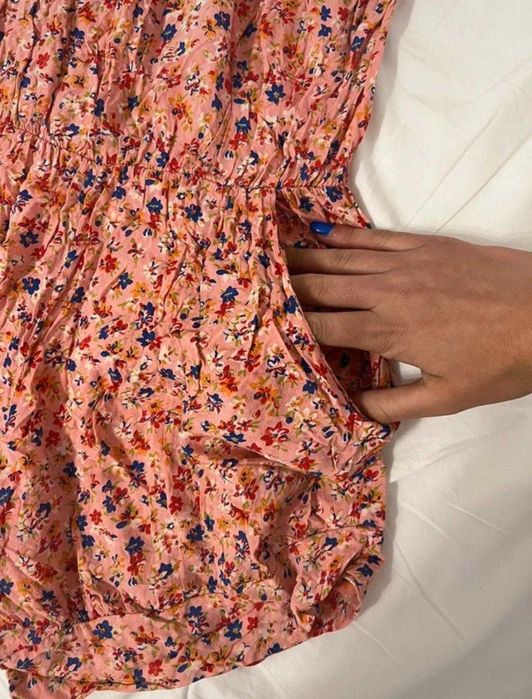 Macacão cai cai florido para o verão leve e fresco sem mangas