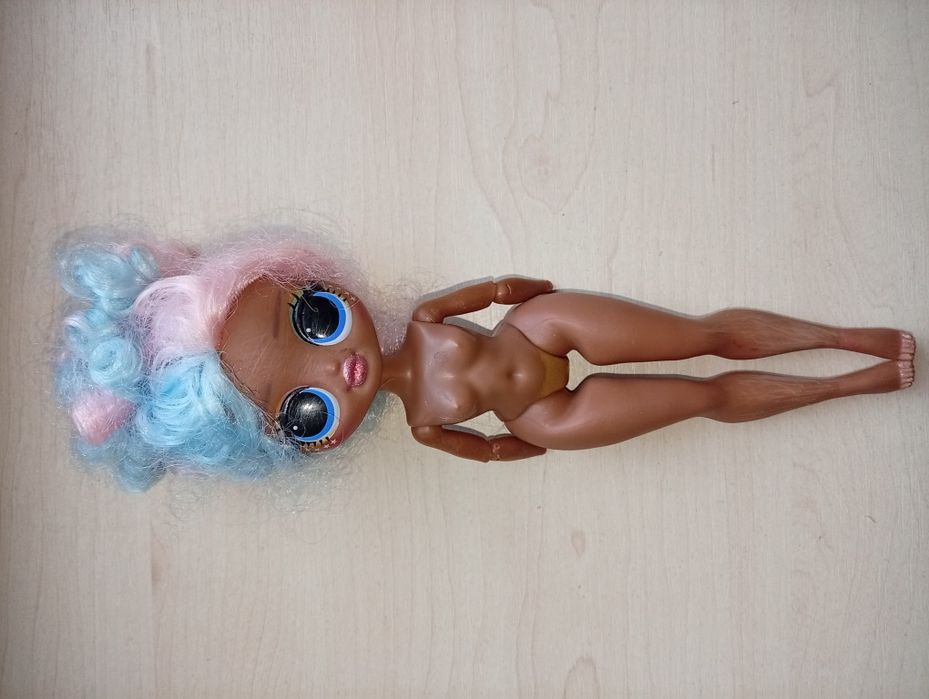 Ляльки LOL в хорошому стані