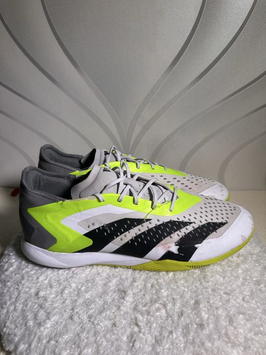 Футзалки Adidas Predator Accuracy