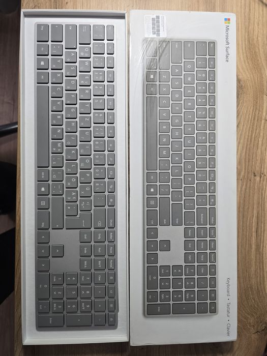 Клавіатура  Bluetooth Microsoft Surface