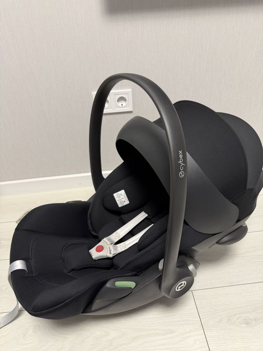 Автокрісло Cybex Cloud G I-SIZE 2025 + АДАПТЕРИ