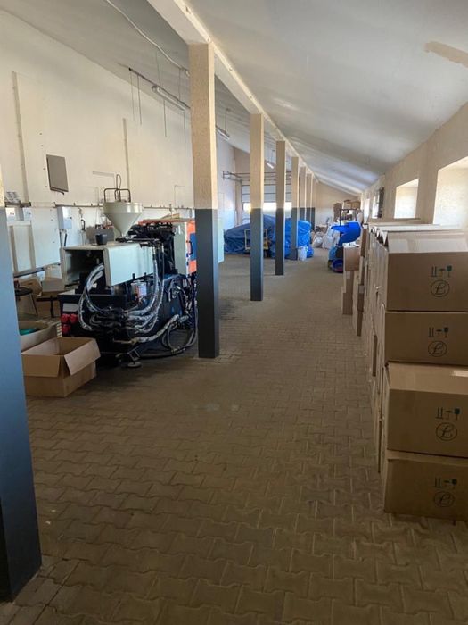 Продаж! Складське приміщення . С. Угри ( дорога на Шегині)