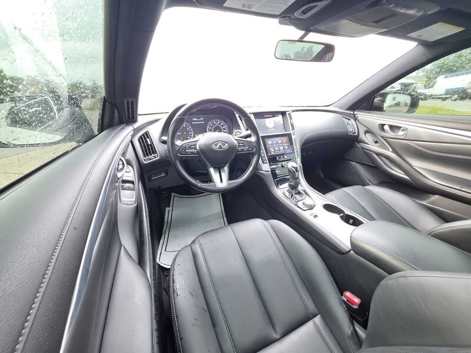 Infiniti Q60 Sport      2017