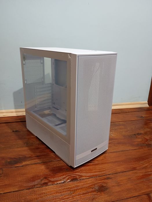 Корпус для комп'ютера новий