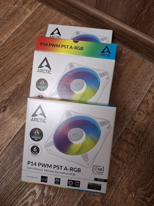 Продам кулер для пк. 3шт. Arctic P14 A-RGB. Гарантия  4года.