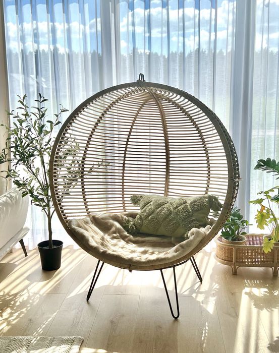 Fotel rattanowy stojący wiszący Huśtawka rattan boho swing