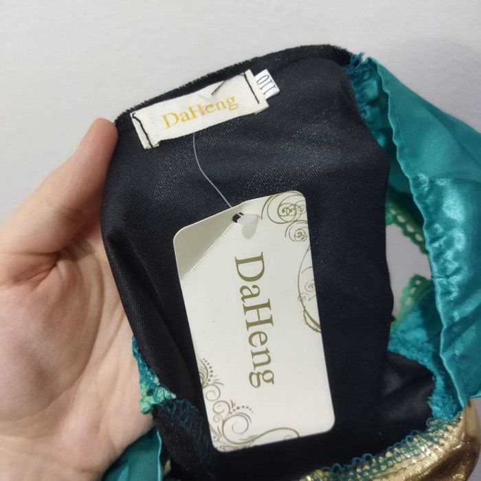 Детское платье нарядное на рождество Новый год новое 4 5 6 лет утреник