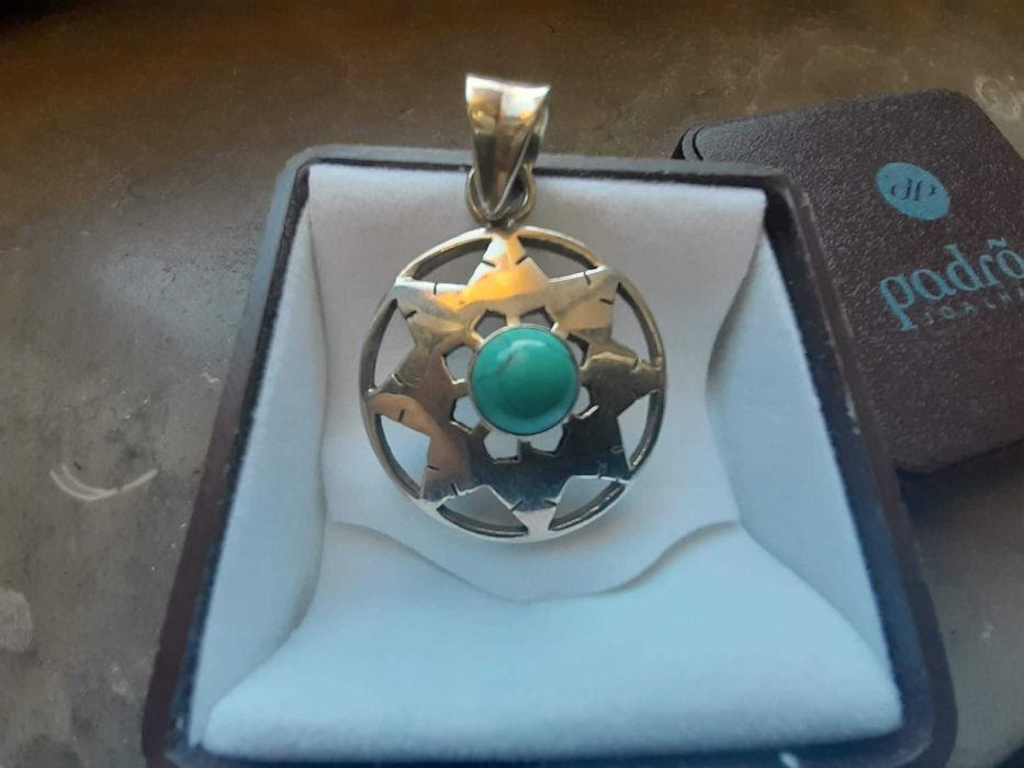 Pendente prata e pedra preciosa, novo