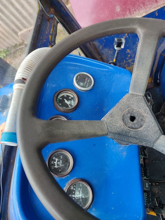 Продам Трактор Jinma244