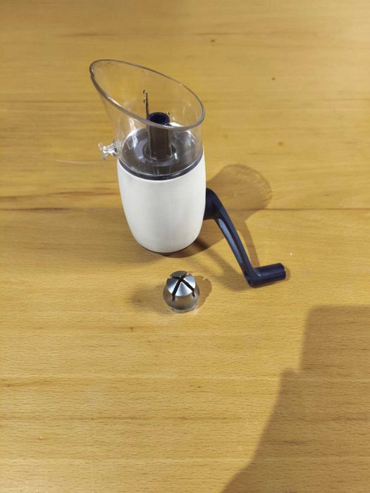 Máquina de tricotin