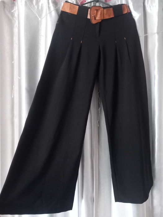 Брюки, штани чорні жіночі кльош осінь