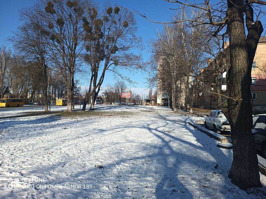 Продаж приміщення вільного призначення на Київській
