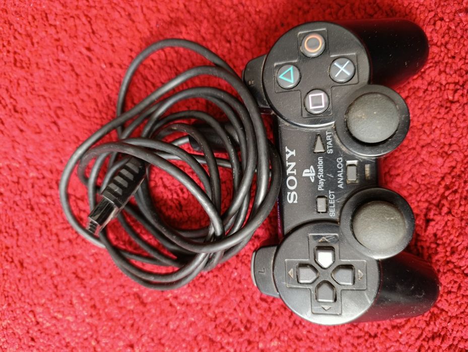 Três comandos PlayStation
