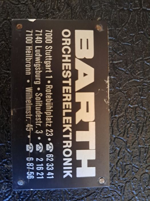 Laney wzmacniacz gitarowy 100 W z przesterem.