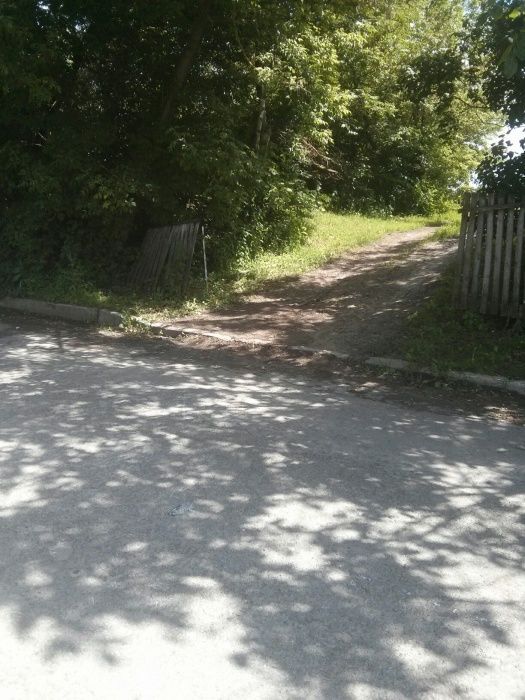 Продам ділянку під будівництво