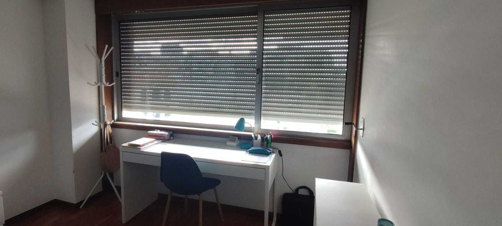 Arrendo Quarto no Centro de Gaia