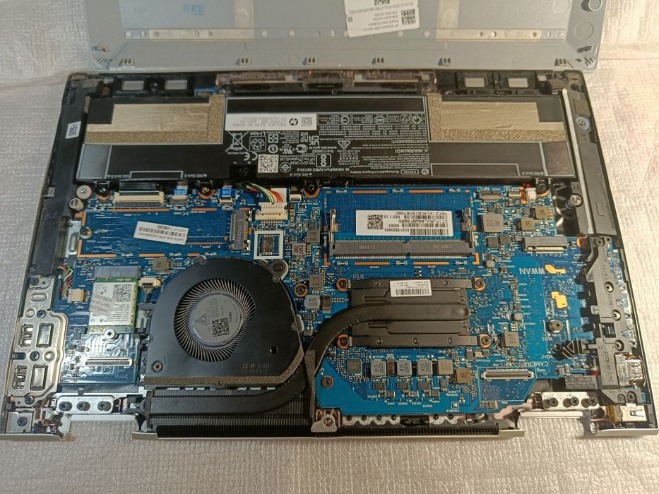 Материнська плата ноутбук HP EliteBook x360 830 G7 / i5-10310U