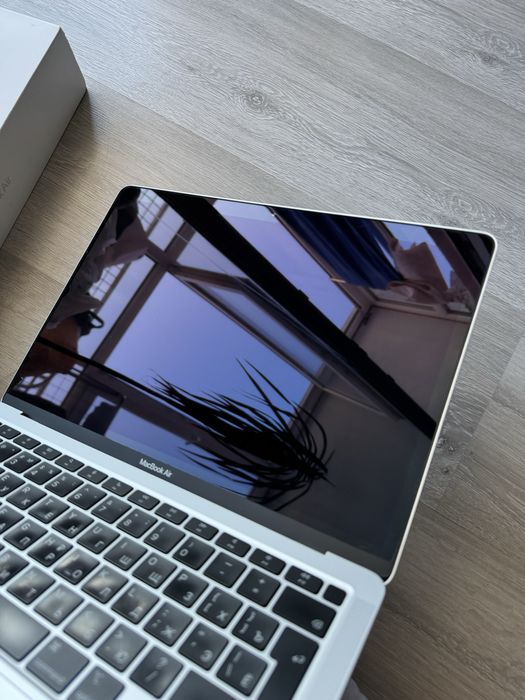 macbook air 13 m1 (2020) офіційний повний комплект