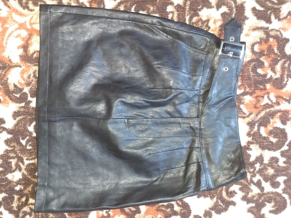 Мини юбка из эко-кожи