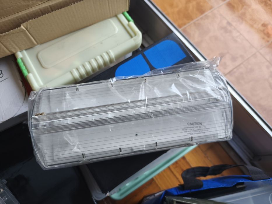 Vendo ferramentas e material elétrico