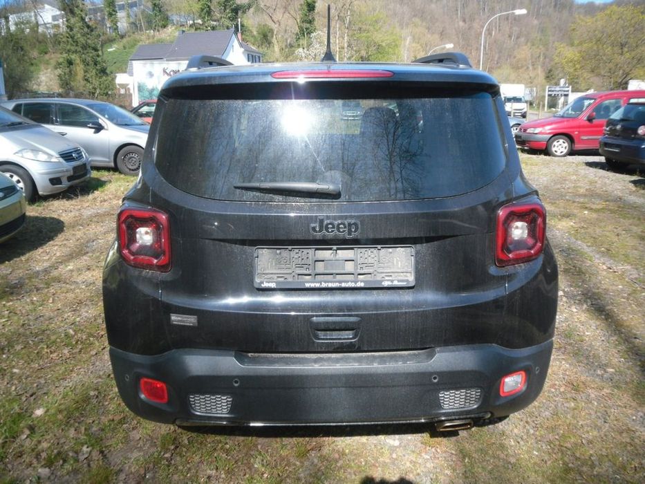 Бампер Jeep Renegade 2014- разборка ренегейд запчастини