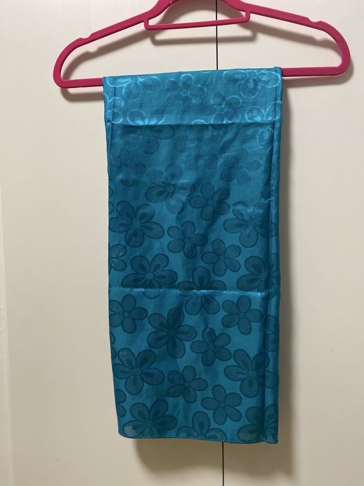 chusta kwadrat Sinem