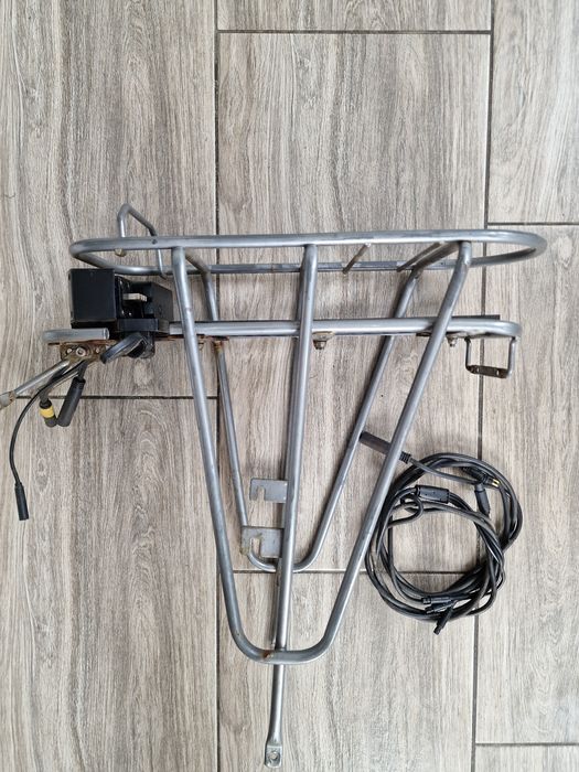Bagażnik rowerowy tylny pod baterię Bike Holland 28 cali