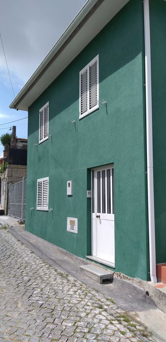 Penafiel -aluga-se casa perto Igreja Sameiro por 3 anos e 850€ mês