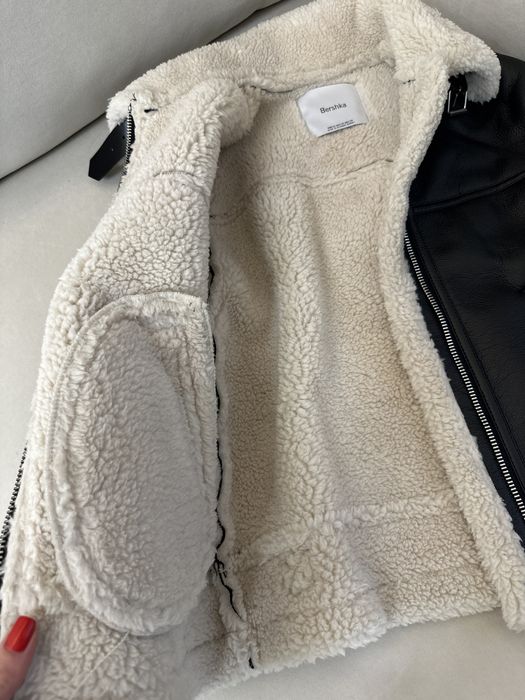 Куртка Bershka xs