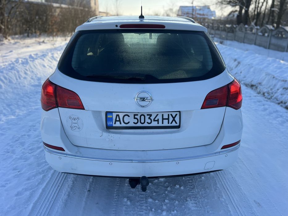 Opel Astra 1.3 cdti  2012 рік