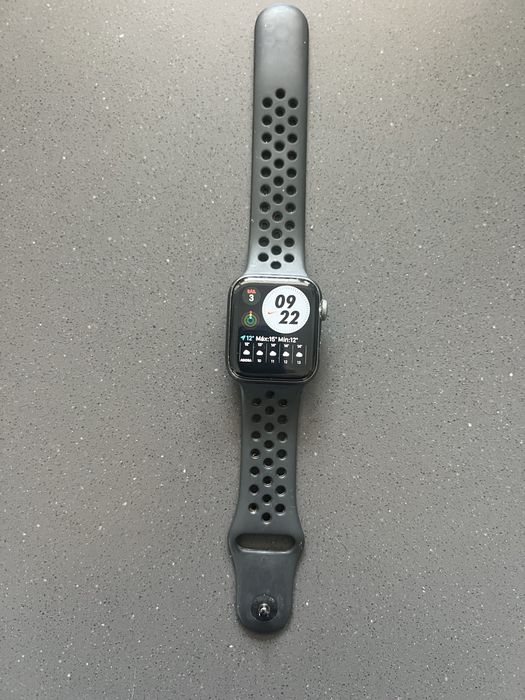 Apple Watch Series 4 - 40mm