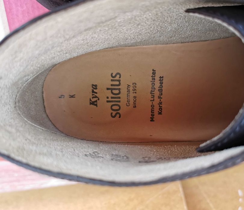 Кожаные демисезонные ботинки Solidus 38 р. на полную ногу Оригинал