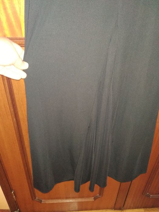 Vestido Preto comprido e costas abertas