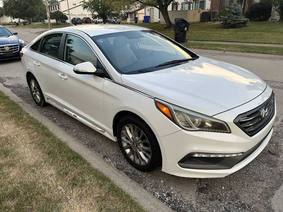 Hyundai Sonata Sport      2017