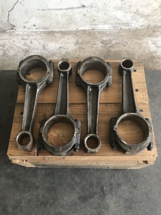 Новые шатуны ГАЗ 24.