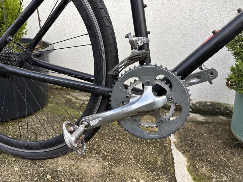 Bicicleta roda 28 estrada ou gravel