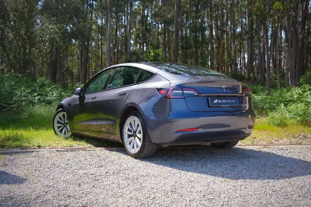Tesla Model 3 Long Range Tração Integral